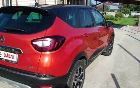 Renault Kaptur I рестайлинг, 2017 год, 1 520 000 рублей, 6 фотография