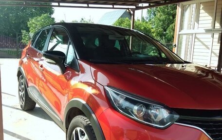 Renault Kaptur I рестайлинг, 2017 год, 1 520 000 рублей, 8 фотография