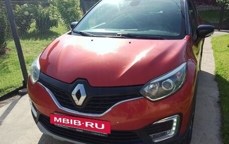 Renault Kaptur I рестайлинг, 2017 год, 1 520 000 рублей, 2 фотография