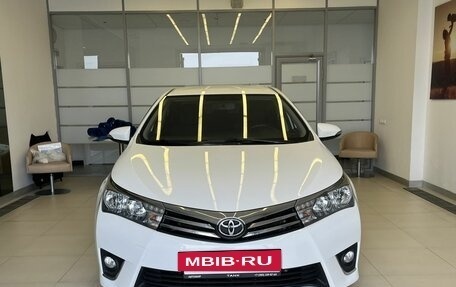 Toyota Corolla, 2013 год, 1 370 000 рублей, 2 фотография