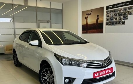 Toyota Corolla, 2013 год, 1 370 000 рублей, 3 фотография