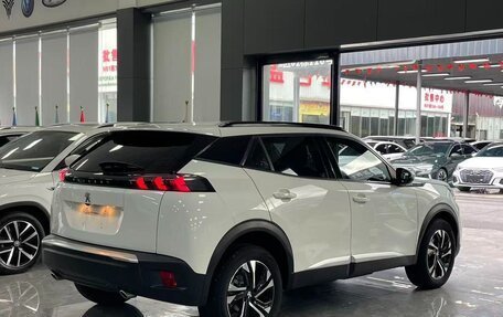 Peugeot 2008 II, 2022 год, 1 520 678 рублей, 4 фотография