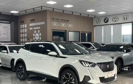 Peugeot 2008 II, 2022 год, 1 520 678 рублей, 3 фотография