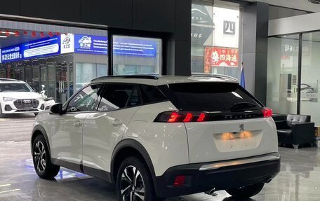 Peugeot 2008 II, 2022 год, 1 520 678 рублей, 6 фотография