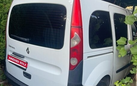 Renault Kangoo II рестайлинг, 2008 год, 370 000 рублей, 3 фотография