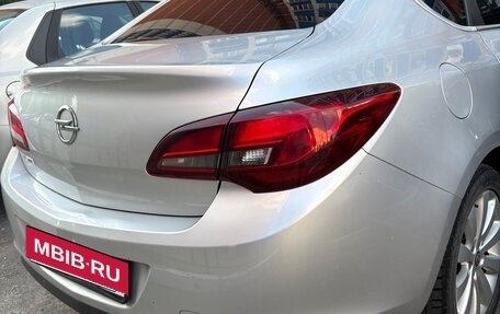Opel Astra J, 2014 год, 850 000 рублей, 2 фотография