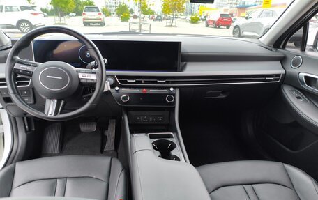 Hyundai Sonata VIII, 2023 год, 3 600 000 рублей, 10 фотография