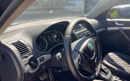 Skoda Octavia, 2011 год, 690 000 рублей, 10 фотография