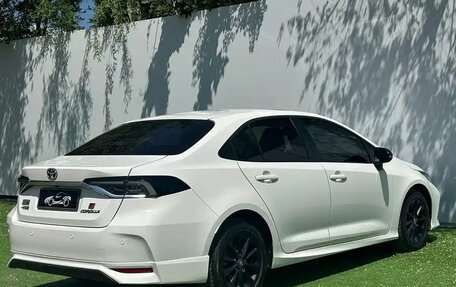 Toyota Corolla, 2022 год, 1 350 000 рублей, 4 фотография