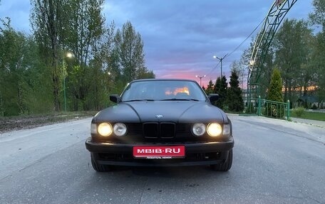 BMW 7 серия, 1987 год, 310 000 рублей, 1 фотография