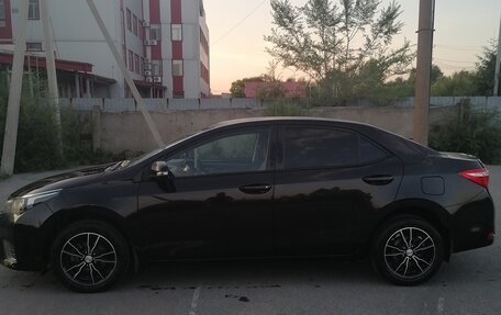 Toyota Corolla, 2013 год, 1 150 000 рублей, 2 фотография