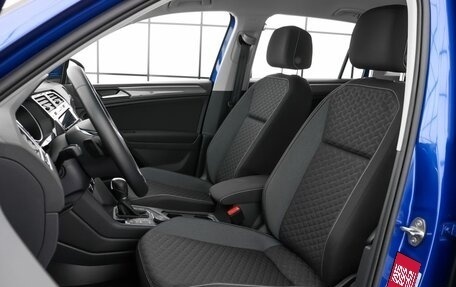 Volkswagen Tiguan II, 2018 год, 2 790 000 рублей, 8 фотография