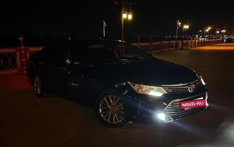 Toyota Camry, 2015 год, 1 899 999 рублей, 3 фотография
