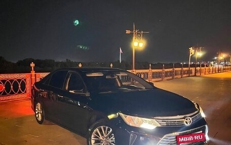 Toyota Camry, 2015 год, 1 899 999 рублей, 5 фотография