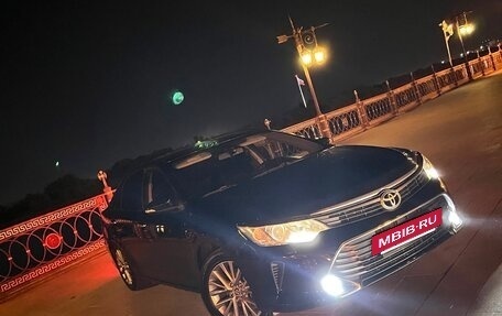 Toyota Camry, 2015 год, 1 899 999 рублей, 4 фотография