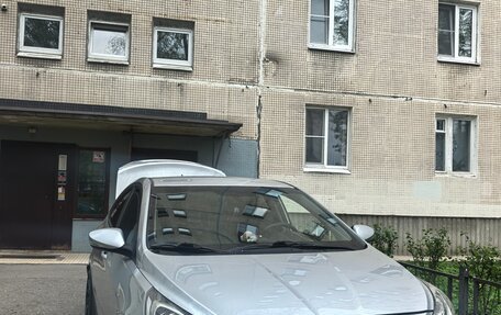 Hyundai Solaris II рестайлинг, 2011 год, 680 000 рублей, 9 фотография