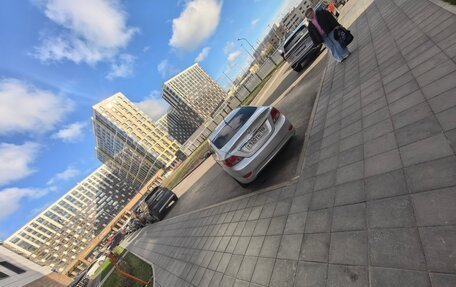 Hyundai Solaris II рестайлинг, 2011 год, 680 000 рублей, 16 фотография