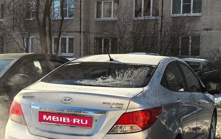 Hyundai Solaris II рестайлинг, 2011 год, 680 000 рублей, 25 фотография