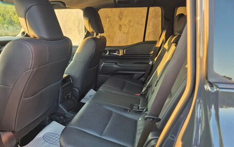 Toyota Land Cruiser Prado, 2024 год, 10 100 000 рублей, 8 фотография
