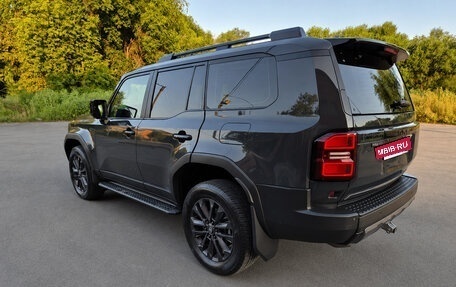 Toyota Land Cruiser Prado, 2024 год, 10 100 000 рублей, 3 фотография