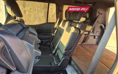 Toyota Land Cruiser Prado, 2024 год, 10 100 000 рублей, 10 фотография