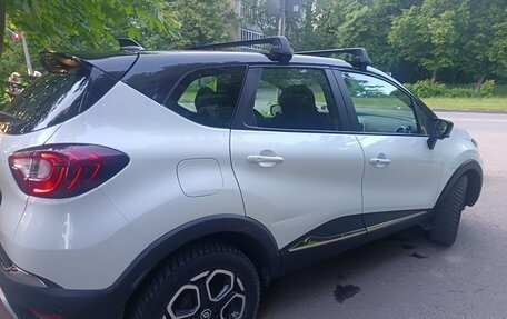 Renault Kaptur I рестайлинг, 2021 год, 1 450 000 рублей, 4 фотография