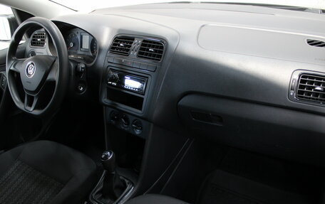 Volkswagen Polo VI (EU Market), 2018 год, 1 025 000 рублей, 11 фотография