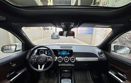 Mercedes-Benz GLB, 2022 год, 2 352 000 рублей, 7 фотография