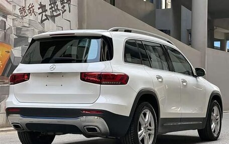 Mercedes-Benz GLB, 2022 год, 2 352 000 рублей, 3 фотография