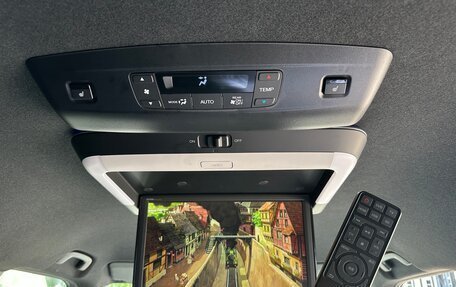Honda Stepwgn, 2022 год, 2 800 000 рублей, 1 фотография