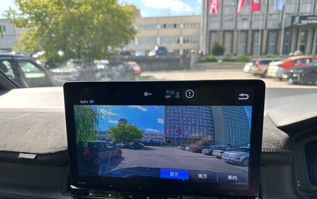 Honda Stepwgn, 2022 год, 2 800 000 рублей, 4 фотография