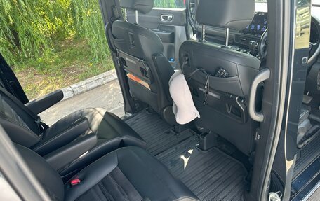 Honda Stepwgn, 2022 год, 2 800 000 рублей, 14 фотография