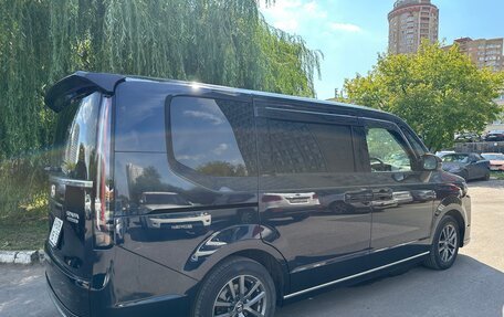 Honda Stepwgn, 2022 год, 2 800 000 рублей, 20 фотография
