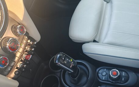 MINI Hatch, 2018 год, 2 700 000 рублей, 16 фотография