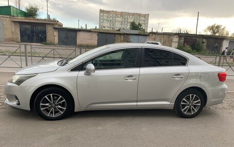 Toyota Avensis III рестайлинг, 2011 год, 1 100 000 рублей, 2 фотография