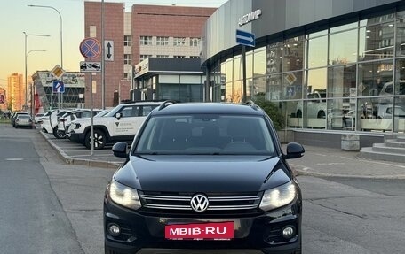 Volkswagen Tiguan I, 2015 год, 1 473 000 рублей, 2 фотография