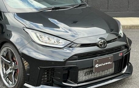 Toyota Yaris, 2025 год, 4 300 000 рублей, 9 фотография