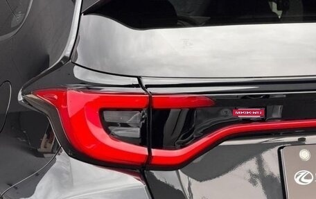 Toyota Yaris, 2025 год, 4 300 000 рублей, 11 фотография