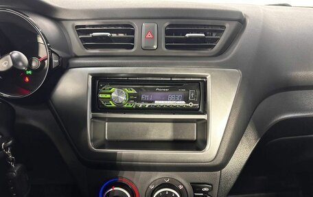 KIA Rio III рестайлинг, 2013 год, 900 000 рублей, 11 фотография