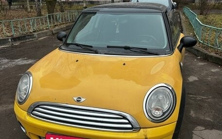 MINI Hatch, 2009 год, 600 000 рублей, 2 фотография