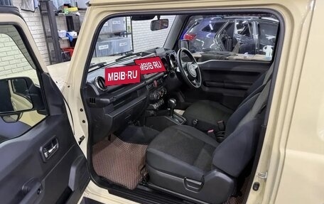 Suzuki Jimny, 2022 год, 2 500 000 рублей, 19 фотография