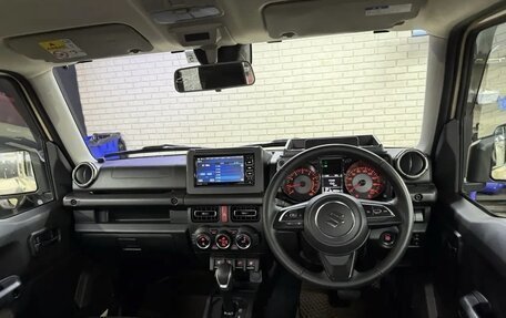 Suzuki Jimny, 2022 год, 2 500 000 рублей, 22 фотография