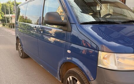 Volkswagen Transporter T5 рестайлинг, 2007 год, 1 400 000 рублей, 2 фотография