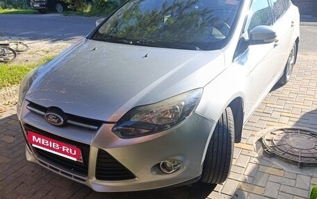 Ford Focus III, 2013 год, 800 000 рублей, 2 фотография