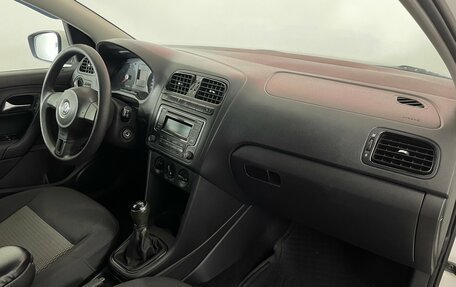 Volkswagen Polo VI (EU Market), 2013 год, 715 000 рублей, 10 фотография
