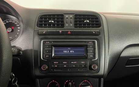 Volkswagen Polo VI (EU Market), 2013 год, 715 000 рублей, 19 фотография