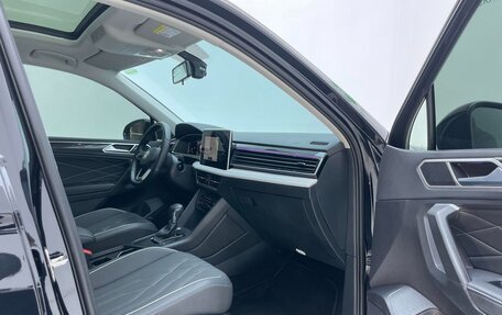 Volkswagen Tiguan II, 2023 год, 2 550 005 рублей, 24 фотография
