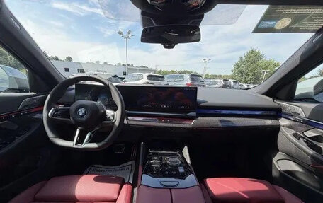 BMW 5 серия, 2026 год, 10 588 200 рублей, 9 фотография