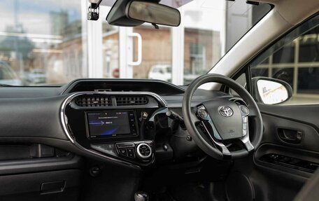 Toyota Aqua I, 2018 год, 1 015 000 рублей, 10 фотография