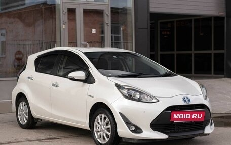 Toyota Aqua I, 2018 год, 1 015 000 рублей, 3 фотография